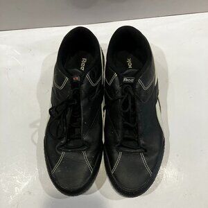 Reebok Classic Women's Cross Training Shoes Size 8.5 NWOT